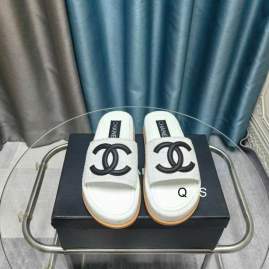 Picture of Chanel Slippers _SKUChanelsz35-40YS03223247